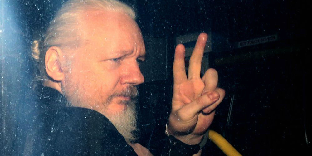 Media Cheer Assange’s Arrest