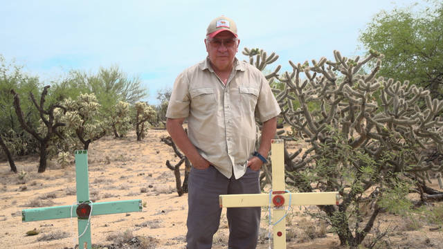 Meet Alvaro Enciso, the Artist Placing Crosses in Sonoran Desert to Memorialize Migrant Deaths
