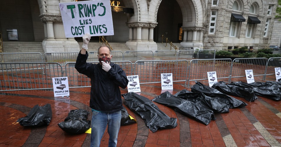 ‘Not a Tragic Accident—A Crime Scene’: Critics Say Trump Covid Diagnosis a ‘Culmination’ of His Deadly Pandemic Response